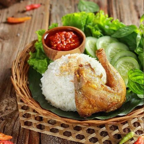 Nasi Ayam Goreng